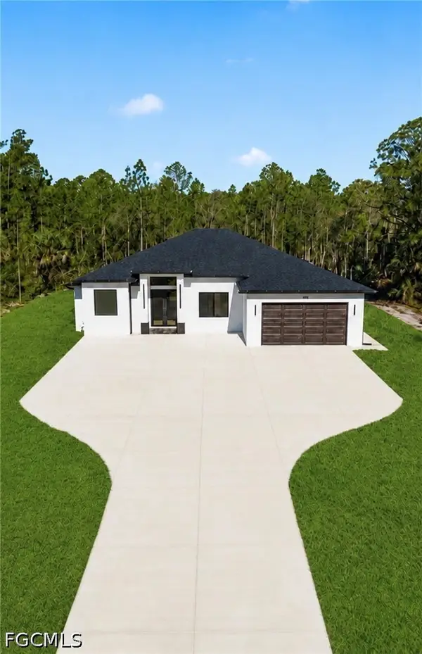 809 Magnolia Avenue, Lehigh Acres, FL 33972
