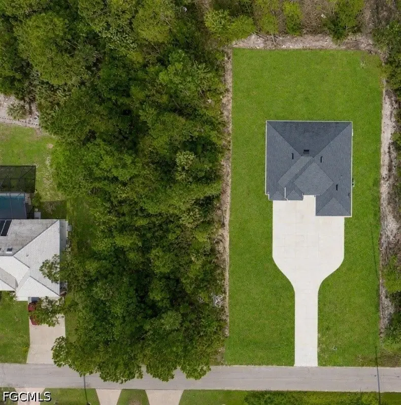 809 Magnolia Avenue, Lehigh Acres, FL 33972 - #2