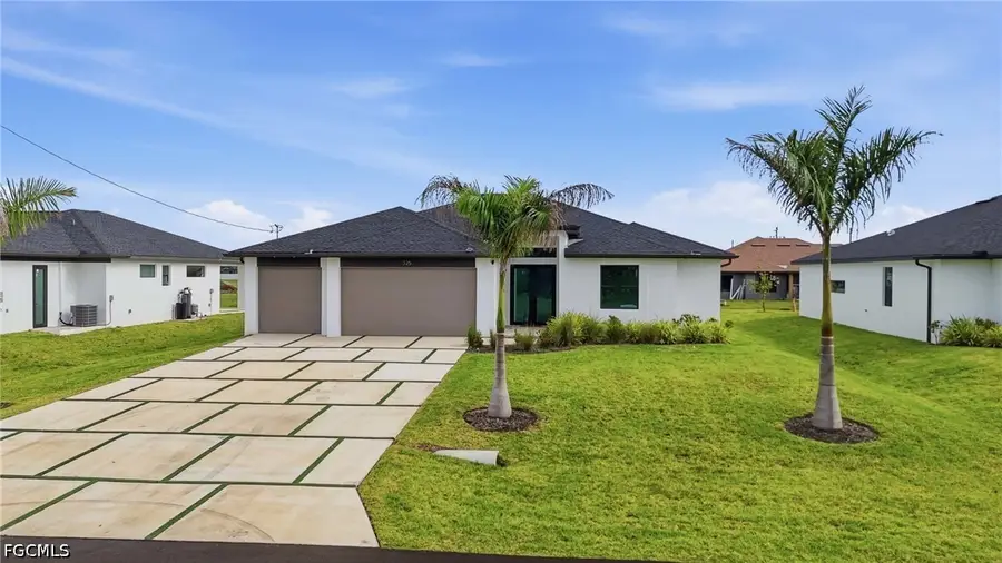 325 NE 15th Terrace, Cape Coral, FL 33909 - #2