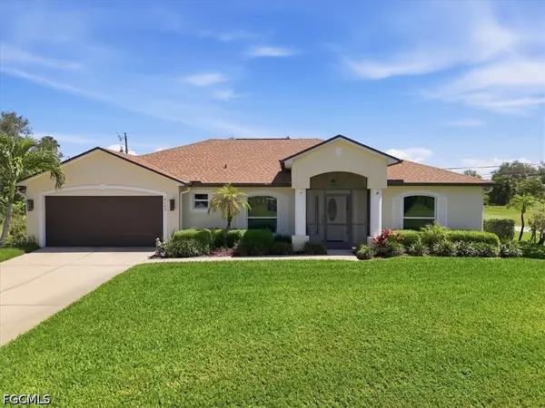 2107 NE 19th Place, Cape Coral, FL 33909