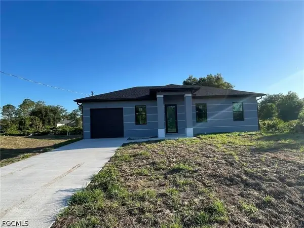 707 Ledge Street, Lehigh Acres, FL 33972