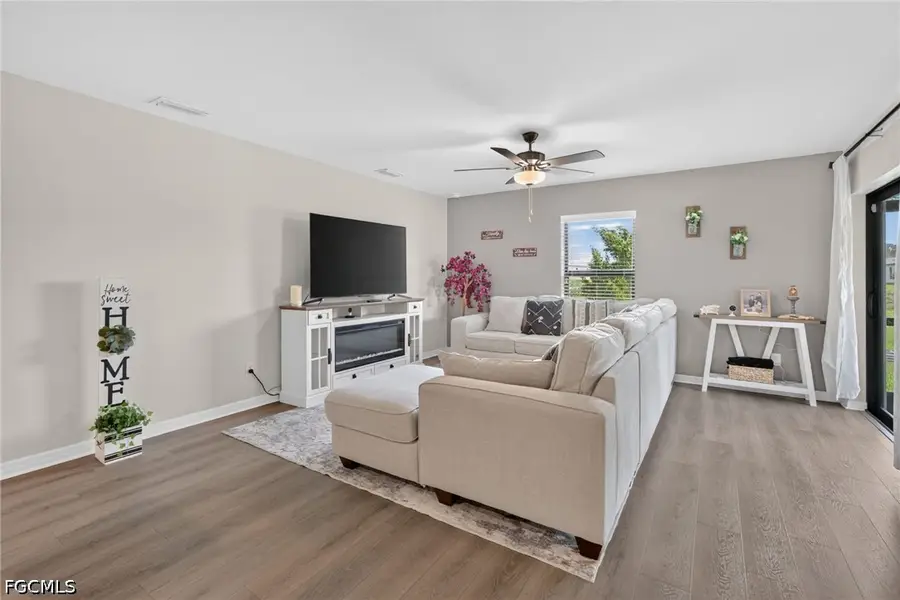 849 Sea Urchin Circle, Fort Myers, FL 33913 - #3