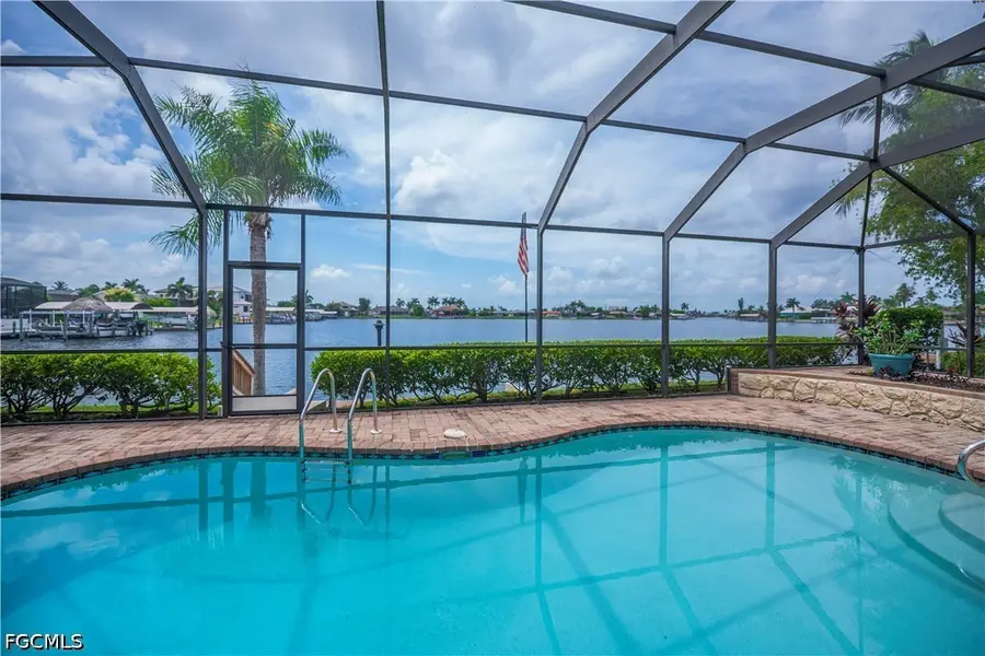 412 Cape Coral Parkway W, Cape Coral, FL 33914 - #2