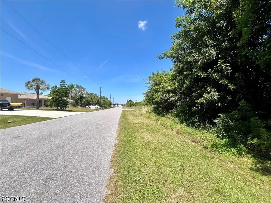 48 Ramblewood Street, Port Charlotte, FL 33953 - #2