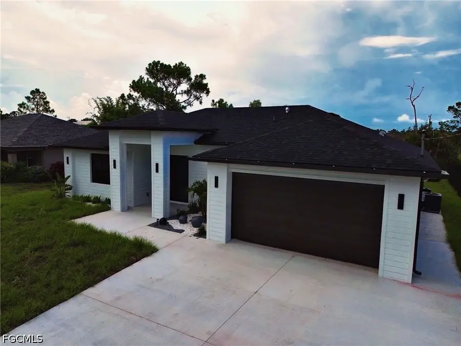 2806 21st Street W, Lehigh Acres, FL 33971 - #2