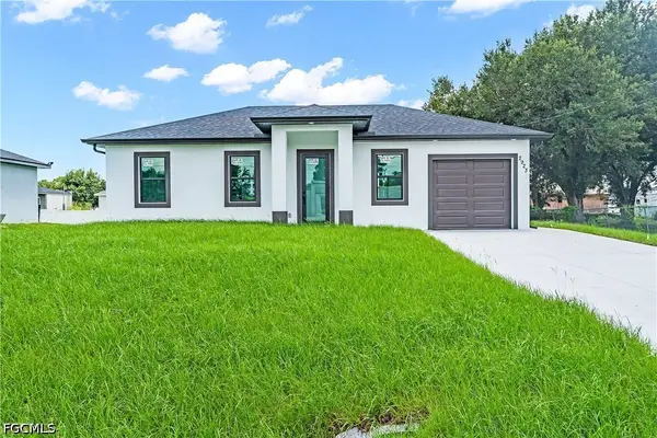 2923 2nd Street Sw, Lehigh Acres, FL 33976