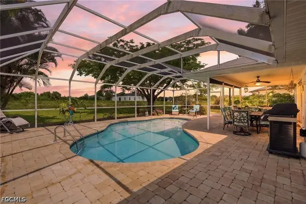 1529 Crestwood Circle W, Lehigh Acres, FL 33936