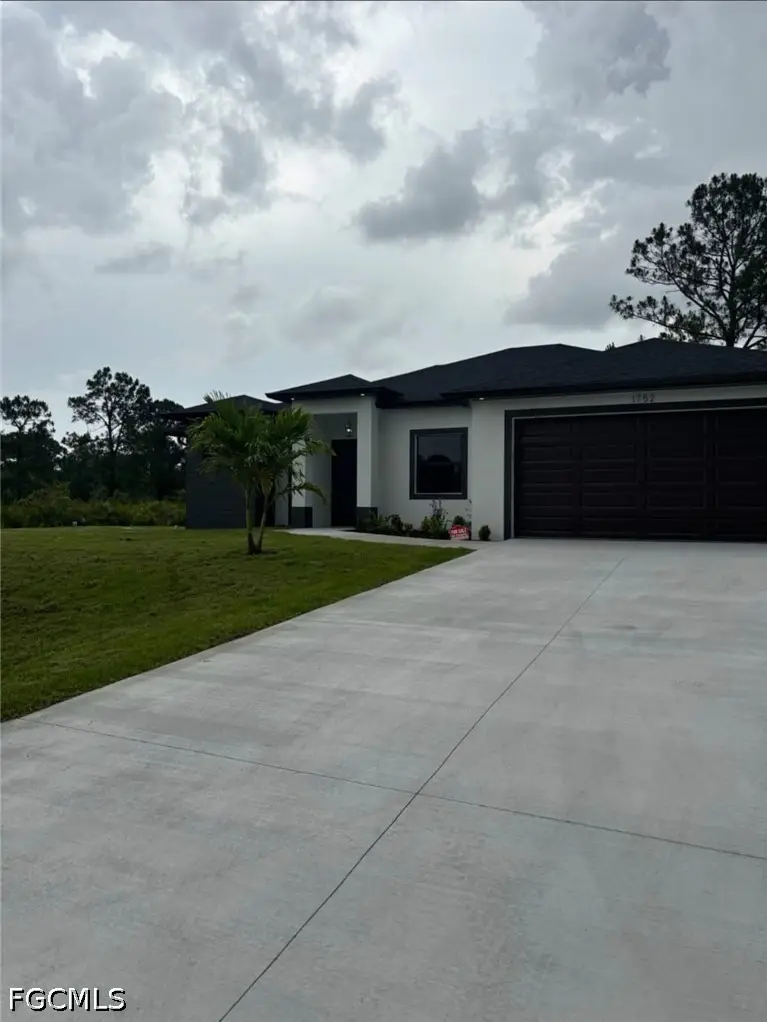 1752 Pine Avenue, Lehigh Acres, FL 33972 - #2