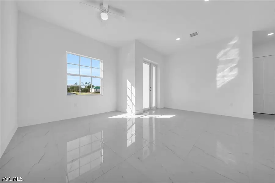 3212 20th Street W, Lehigh Acres, FL 33971 - #3