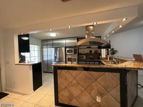 7779 Jewel Lane #202, Naples, FL 34109