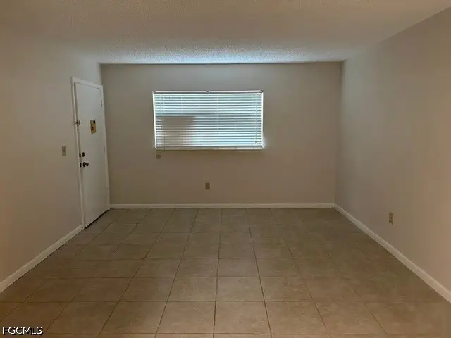 1518 Edgewater Circle #2A, Fort Myers, FL 33919 - #2