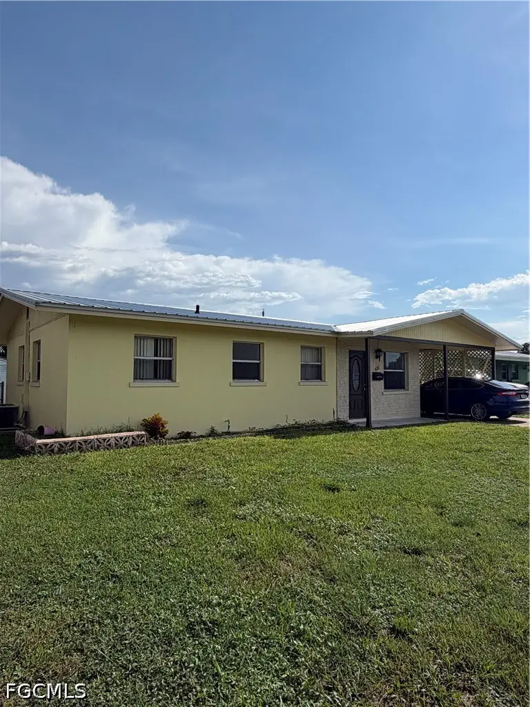 428 W Alverdez Avenue, Clewiston, FL 33440 - #2