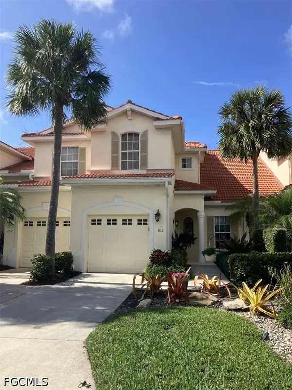4695 Winged Foot Court #102, Naples, FL 34112