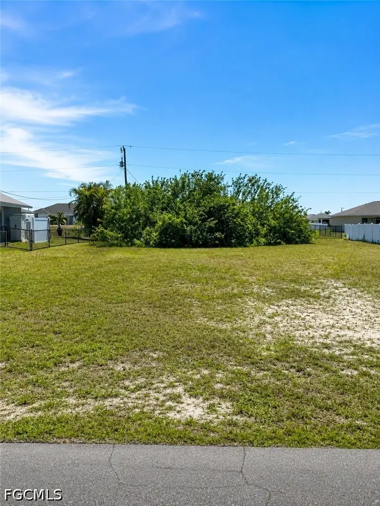 226 NE 31st Street, Cape Coral, FL 33909 - #2
