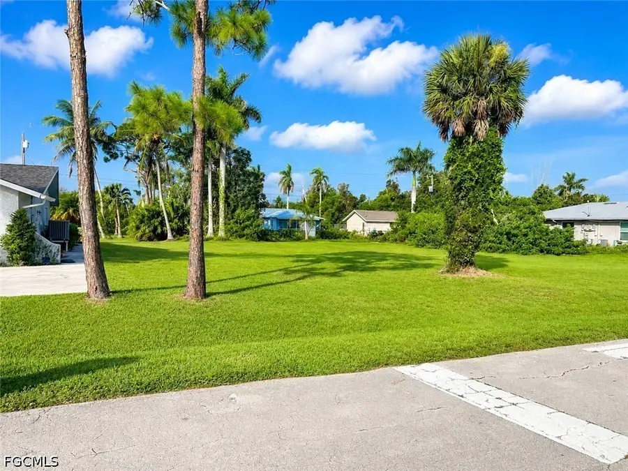 5419 Avenue E, Bokeelia, FL 33922 - #3