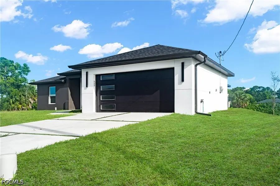 335 NE 31st Street, Cape Coral, FL 33909 - #2