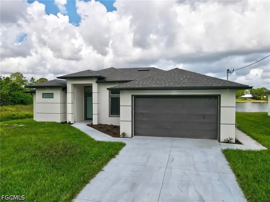 1012 Mexico Avenue S, Lehigh Acres, FL 33974 - #3
