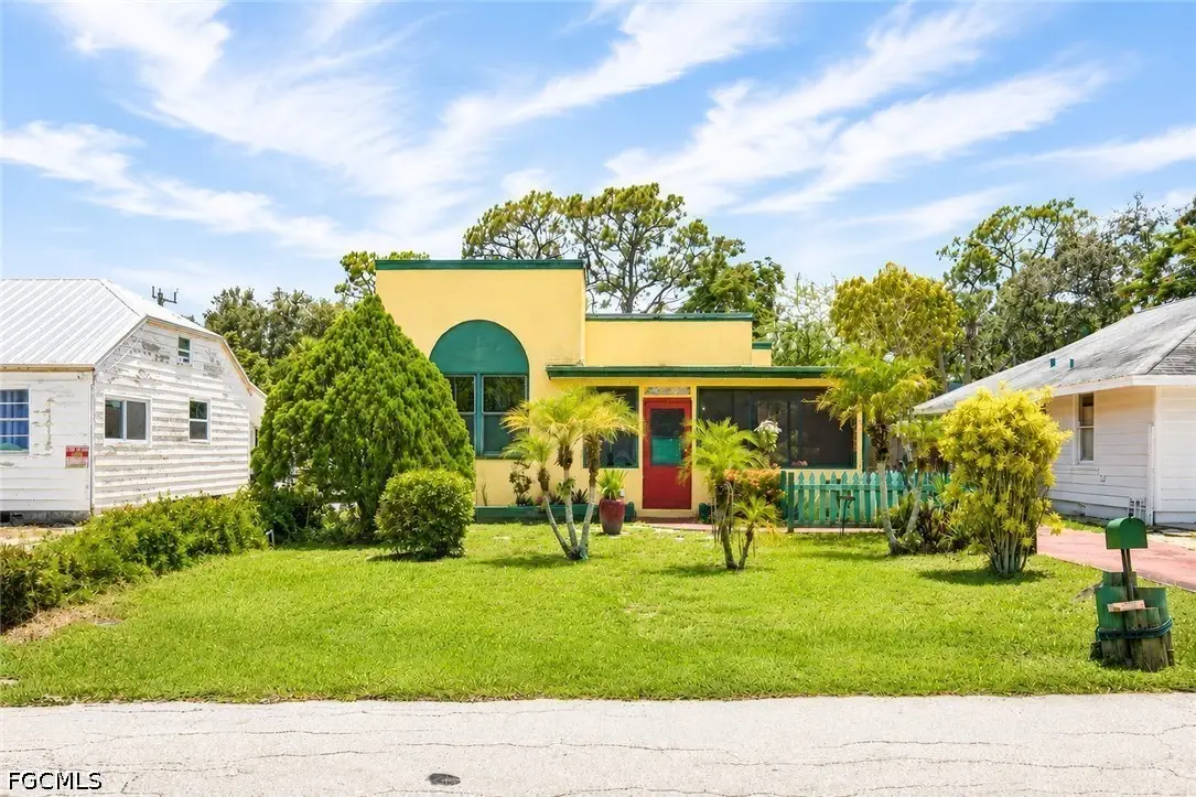 2128 Katherine Street, Fort Myers, FL 33901 - #1