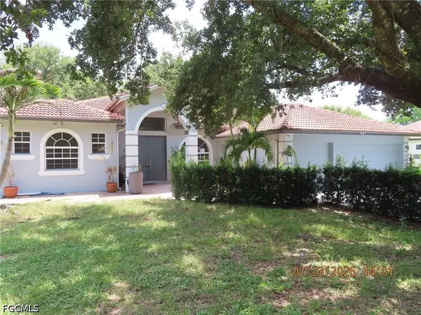 2610 52nd Avenue Ne, Naples, FL 34120