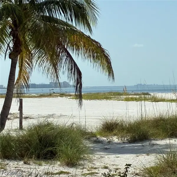 2550 Estero Boulevard #12, Fort Myers Beach, FL 33931