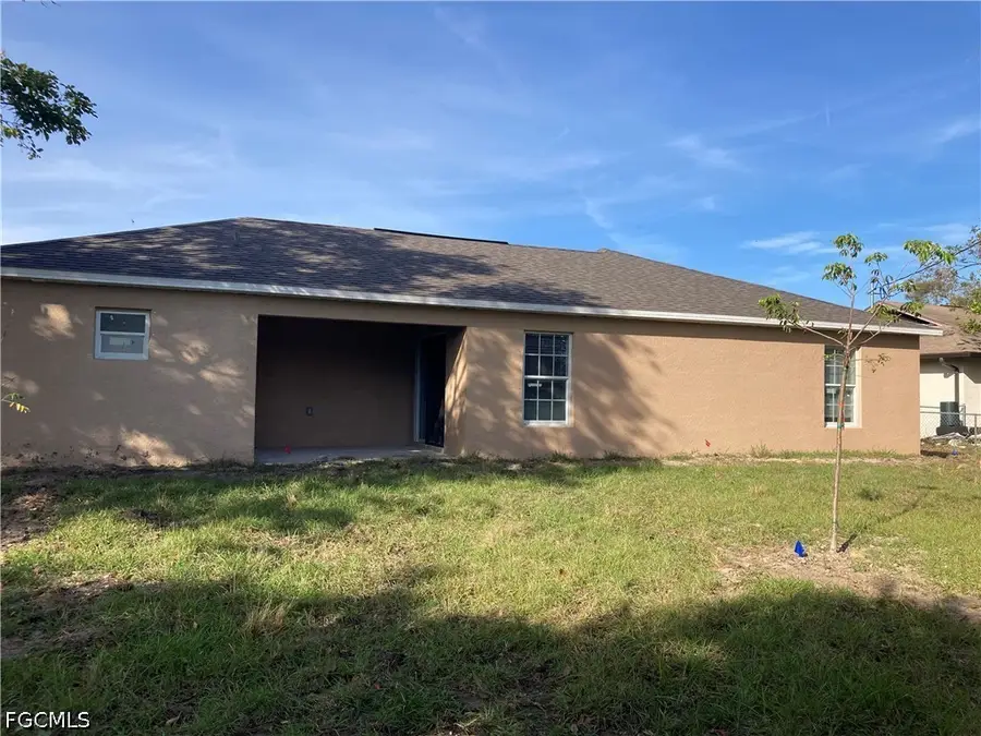 117 NE 7th Avenue, Cape Coral, FL 33909 - #3