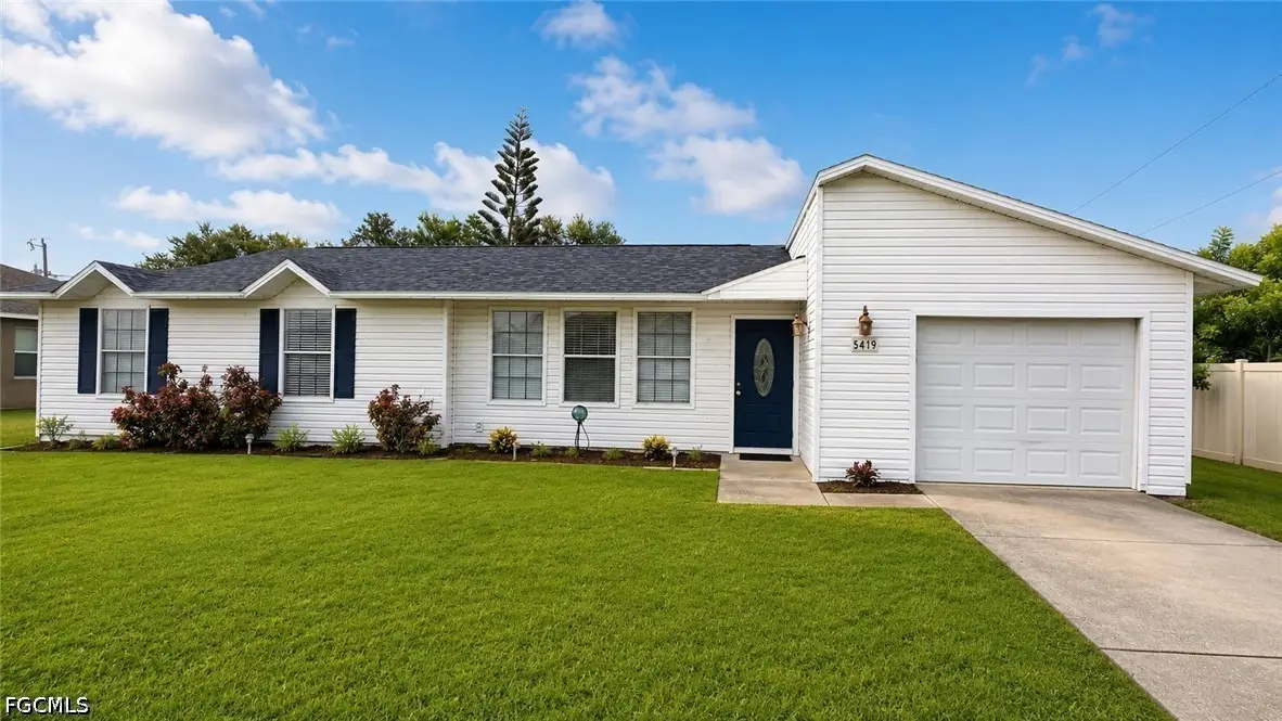 419 SE 15th Street, Cape Coral, FL 33990 - #1