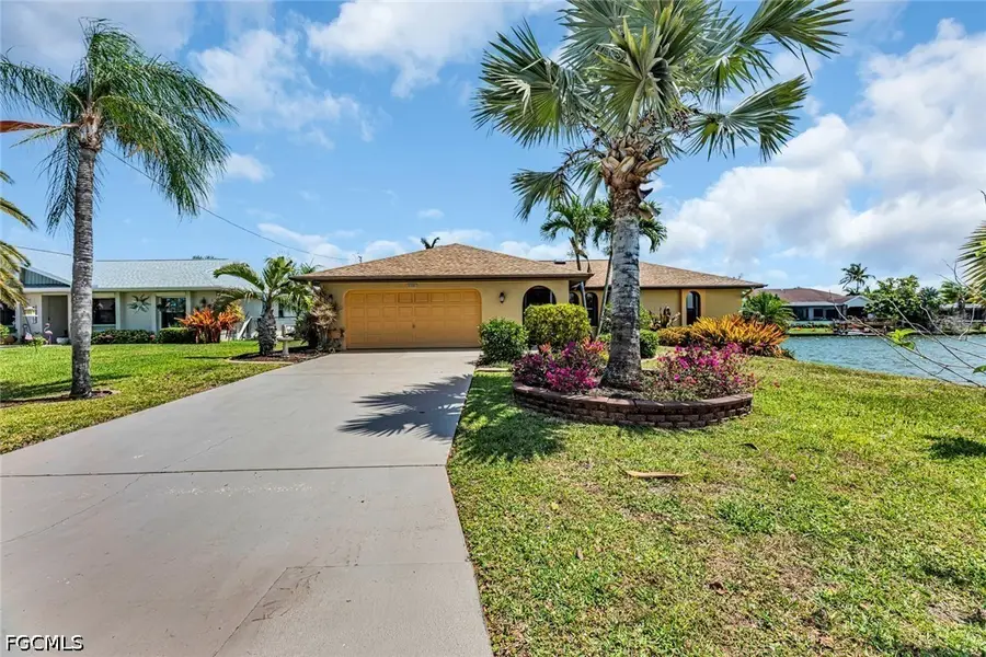 219 SE 19th Court, Cape Coral, FL 33990 - #3
