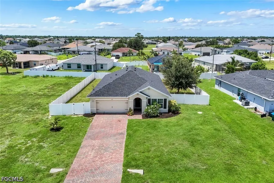 511 NW 26th Street, Cape Coral, FL 33993 - #3