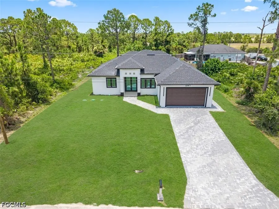 1247 Songbird Street S, Fort Myers, FL 33913 - #2