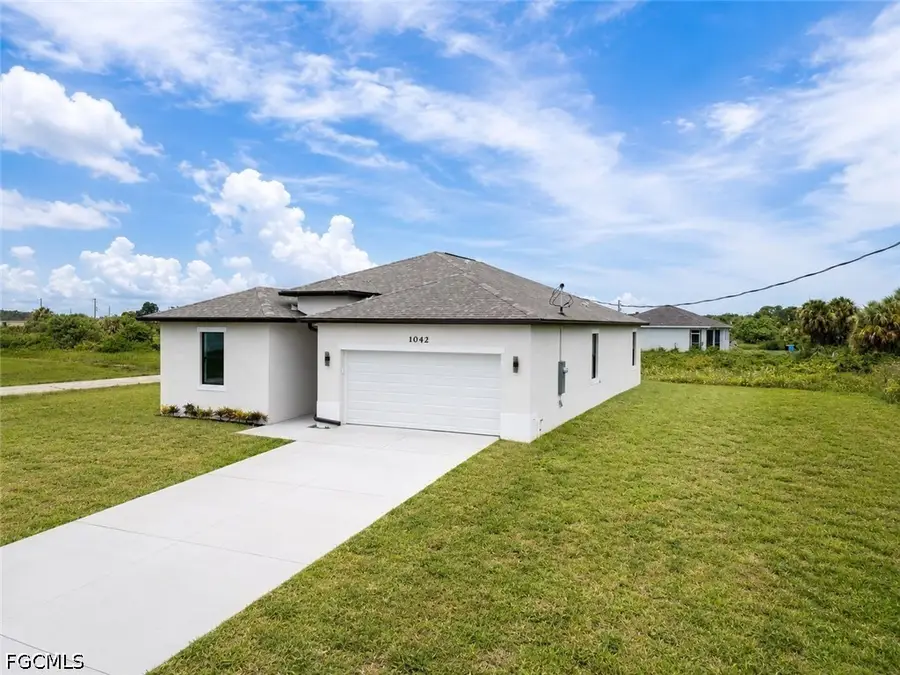 1042 Monday Street, Labelle, FL 33935 - #2