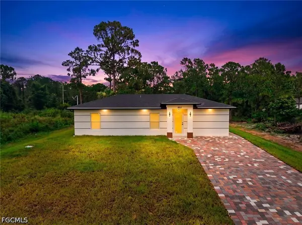 851 Calumet Street E, Lehigh Acres, FL 33974