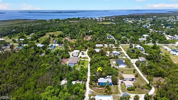 7180 Guava Avenue, Bokeelia, FL 33922