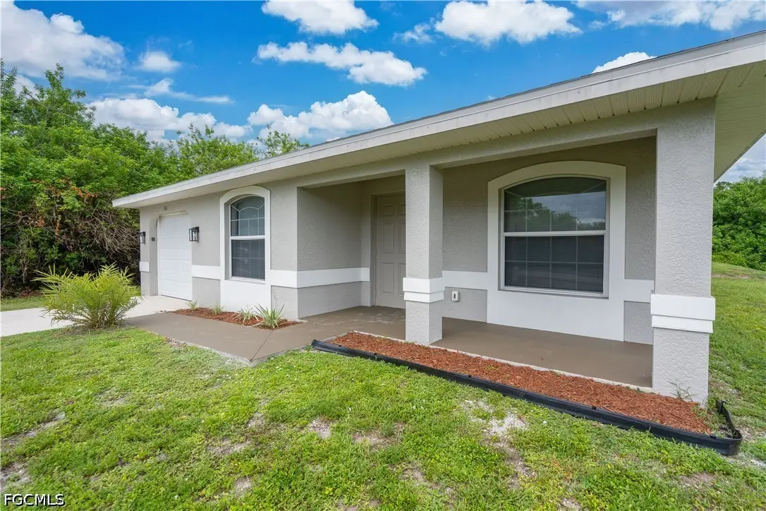 546 Sherwood Avenue S, Lehigh Acres, FL 33974 - #1