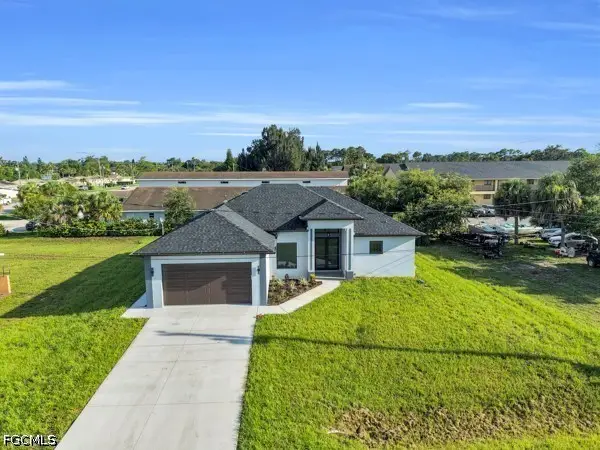 2204 E 7th Street, Lehigh Acres, FL 33936 - #2