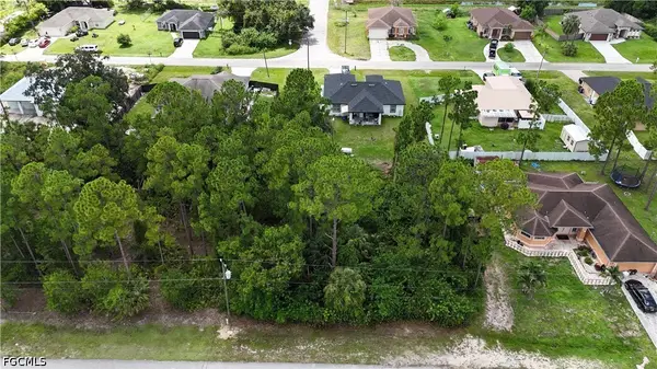 3811 18th Street W, Lehigh Acres, FL 33971