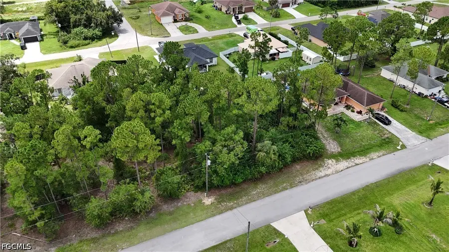 3811 18th Street W, Lehigh Acres, FL 33971 - #3