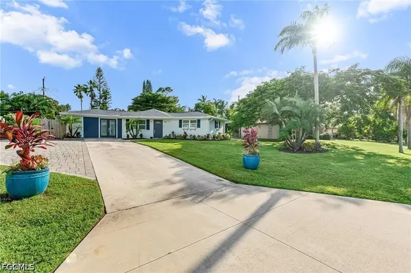 9792 Tonya Court, Bonita Springs, FL 34135
