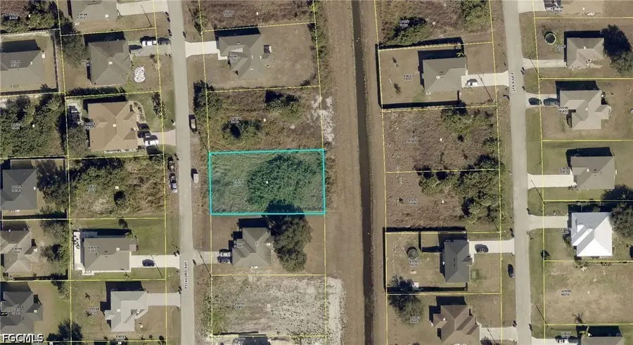 425 Pickford Avenue, Lehigh Acres, FL 33974 - #2