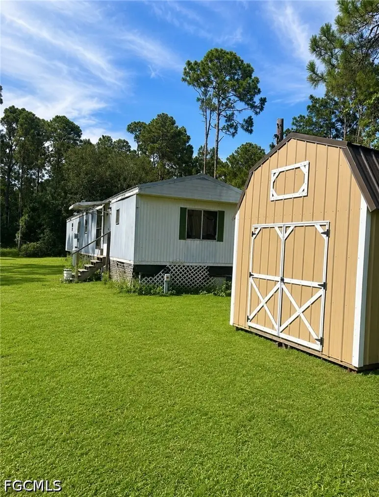 735 S Trebol Street, Clewiston, FL 33440 - #3
