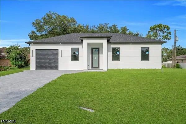 1718 Hibiscus Avenue, Lehigh Acres, FL 33972