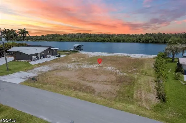 13838 River Forest Drive, Fort Myers, FL 33905
