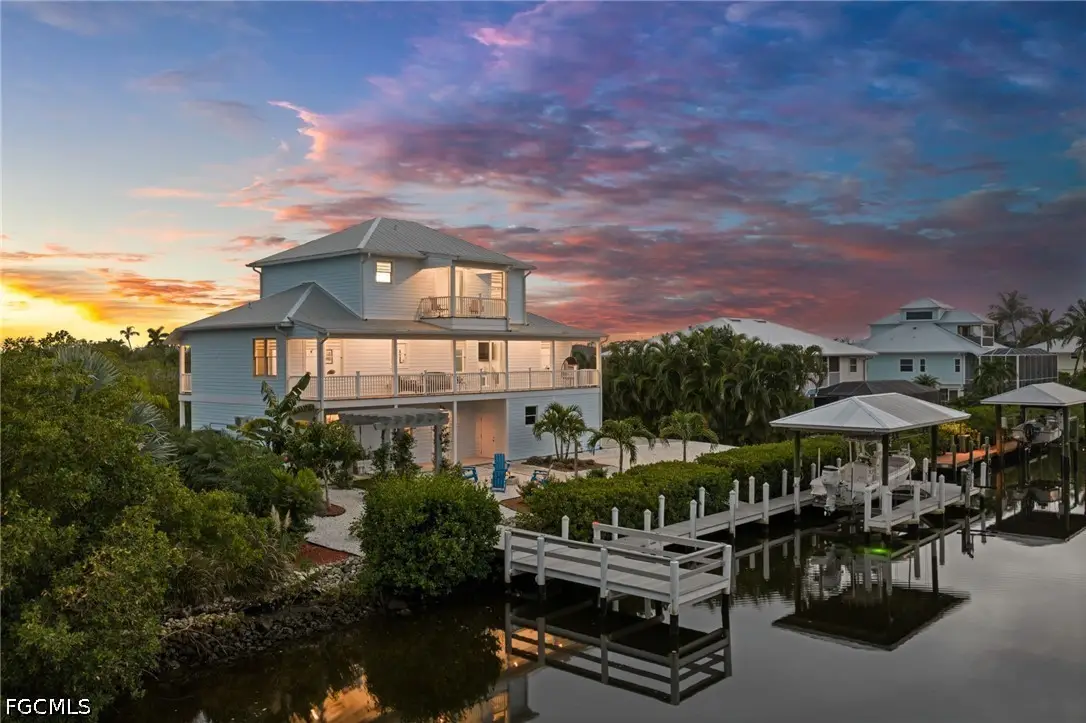 2912 Buttonwood Key Court, Saint James City, FL 33956 - #1