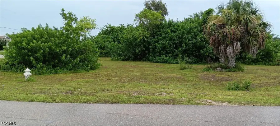 205 Magellan Street, Fort Myers, FL 33913 - #2