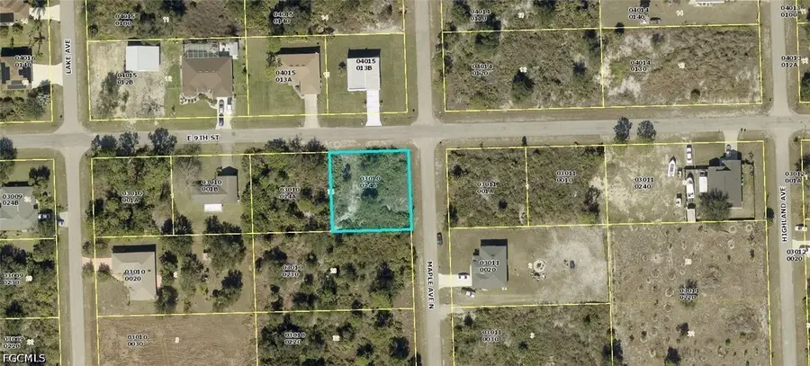 906 E 9th Street, Lehigh Acres, FL 33972 - #3