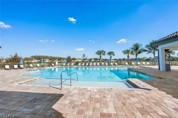 14195 Oviedo Place, Fort Myers, FL 33905