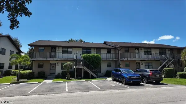 5257 Treetops Drive #X202, Naples, FL 34113