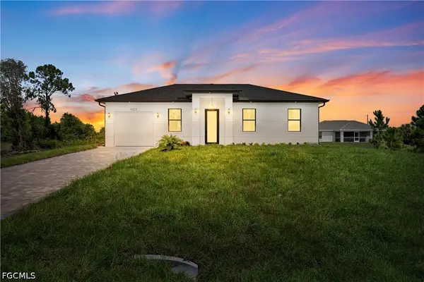 1023 Graystone Avenue, Lehigh Acres, FL 33974