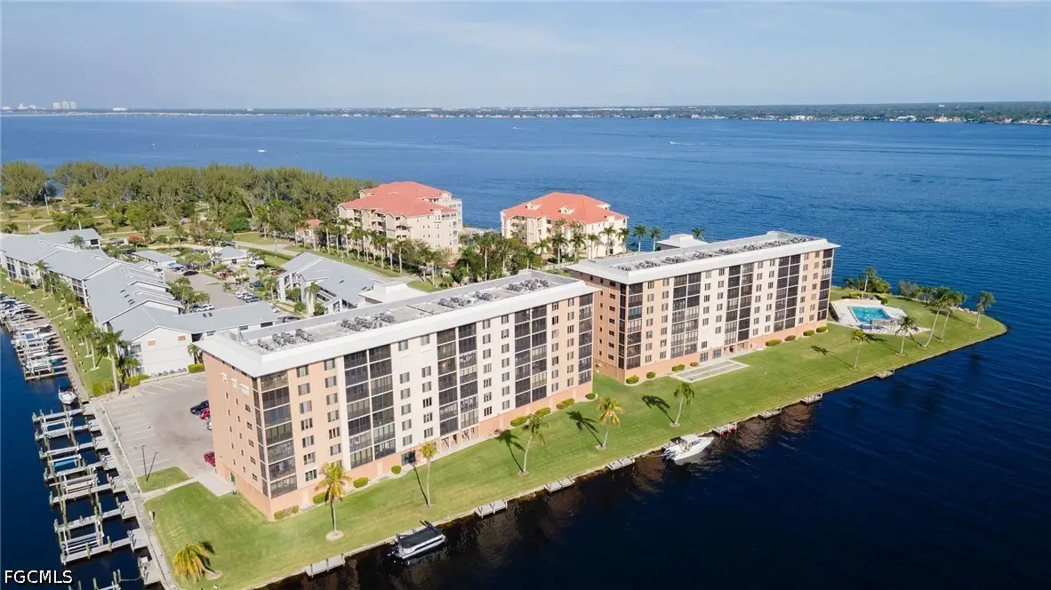 4260 SE 20th Place #401, Cape Coral, FL 33904 - #1