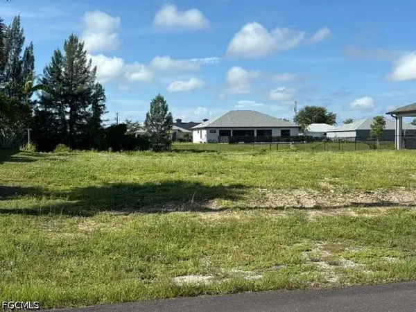 212 NE 9th Street, Cape Coral, FL 33909