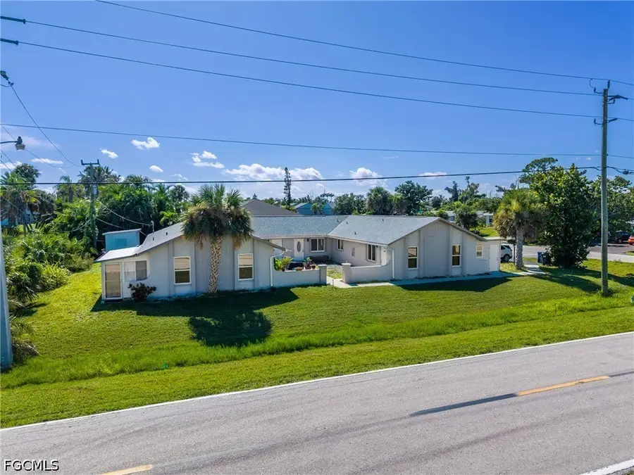 16593 Davis Road, Fort Myers, FL 33908 - #2